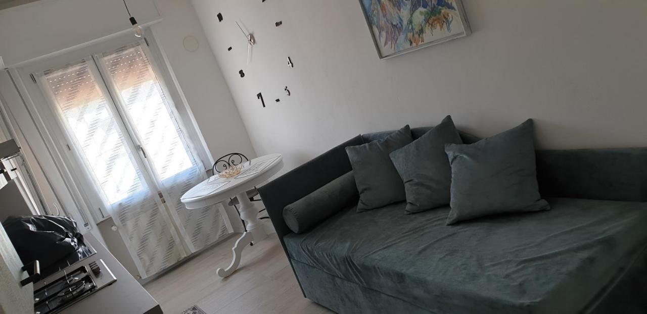 Apartamento Rosy'S Flat La Spezia Exterior foto